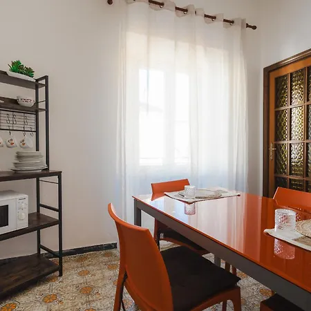 Mama' Apartment *